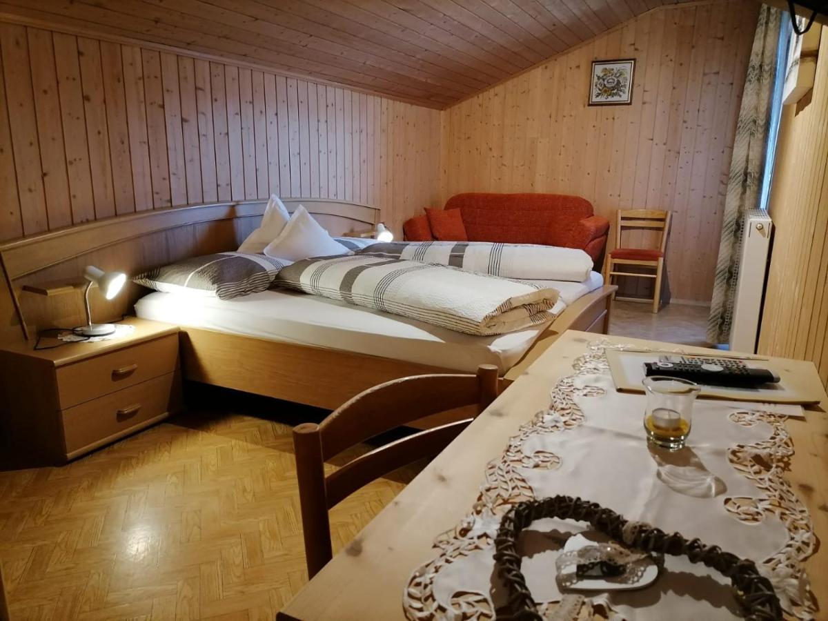 Gasthaus Oberkirn Schenna Εξωτερικό φωτογραφία